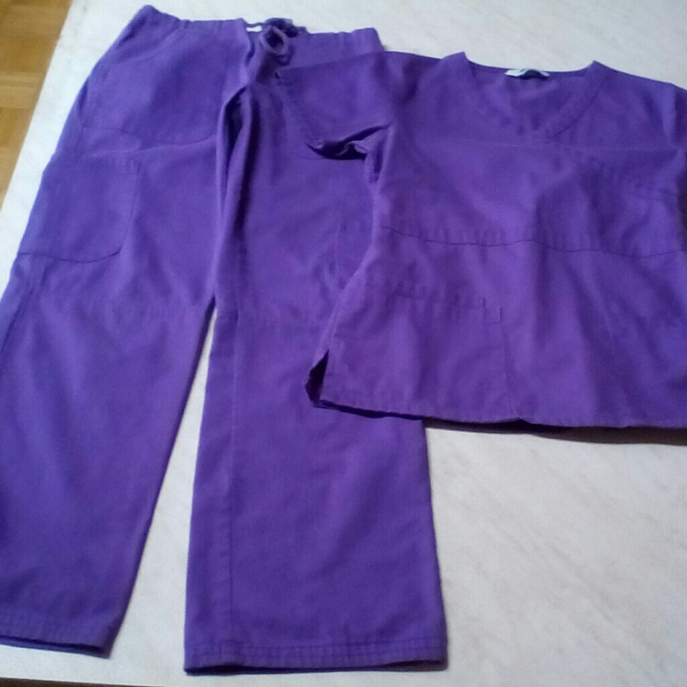 Purple xs Scrubs Elements set